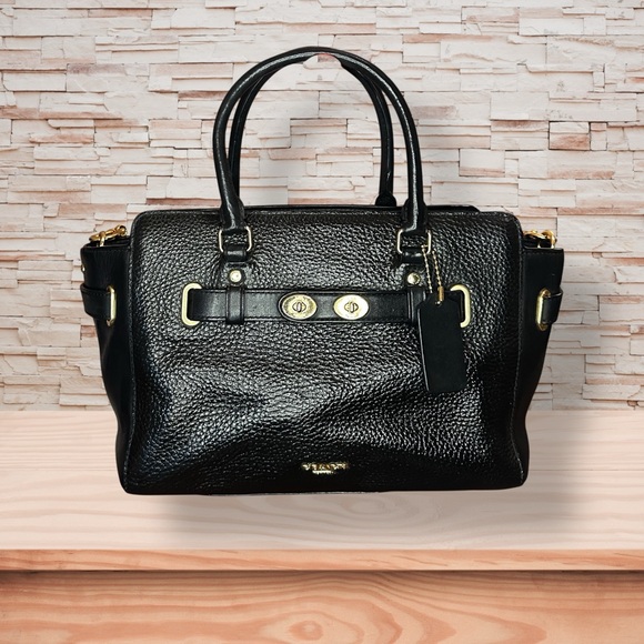 Coach Handbags - Coach Swagger Black Satchel Bag with Gold Accents F55665 EUC